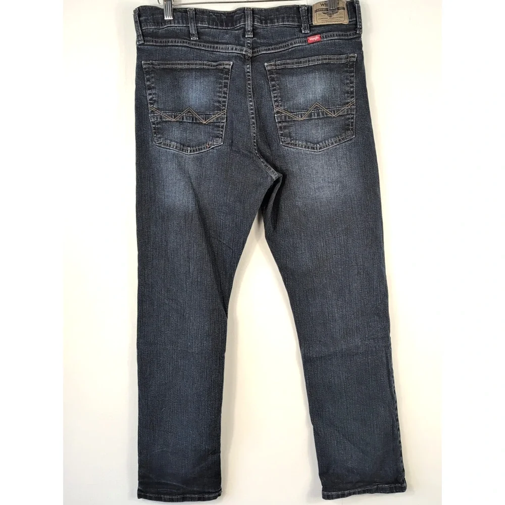 Wrangler Men’s Jeans 34x30 Slim Straight - Picture 3 of 15